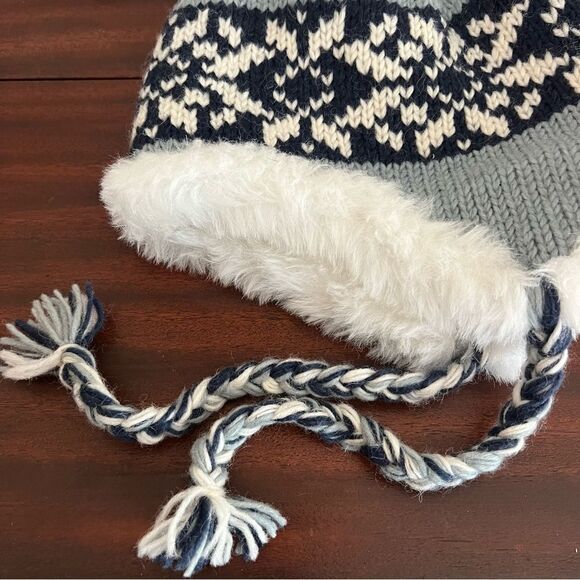 Himalaya Collection Hand Made Wool Hat with Faux Fur Lining. Great Condition! - Picture 4 of 10